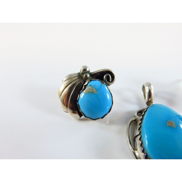 Sterling Silver Navajo Turquoise Pendant & Earrings Set Signed TT - 1" & 1/2" - Picture 2 of 8